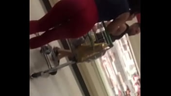 What a ass on red just creeping