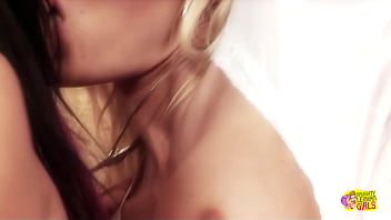 Blondie and brunette hottie enjoy fucking each other