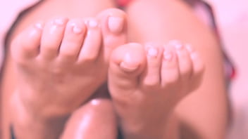 Joy's first anal she tensed and shuddered and her pussy flooded with her juices as she came hard