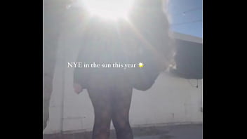 Nye in the sun this year ️