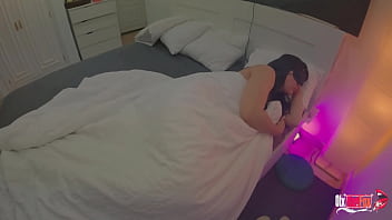 El hijo persiste hasta que la mamá no se resiste