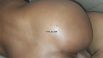 A foda se eu peguei a enteada errada milly mulata ebony tesao en sua buceta no banheiro longe do padrasto