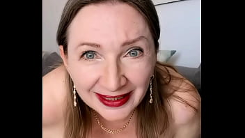 Hot stepmom's risky request turns into unexpected sex adventure