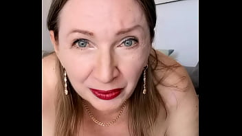 Hot stepmom's risky request turns into unexpected sex adventure