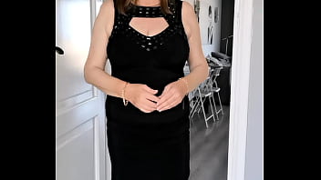 Hot stepmom's risky request turns into unexpected sex adventure