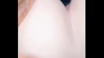 Mulher extremamente submissa