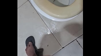 Acordei ativo gozando pra todos os lados