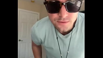 There’s 3 more minutes to this clip ️