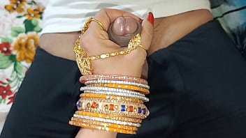 बहू ससुर जी को पानी देने गई थी बुर दे आई साफ हिंदी आबाज में