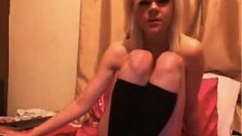 Young blonde hitachi and dildo for her tight pussy