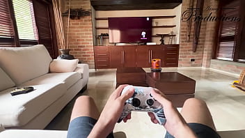 She seduces her foreign friend to fuck her without a condom