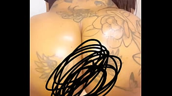 Tu veux la vidéo entière regarde au dessus de ce post