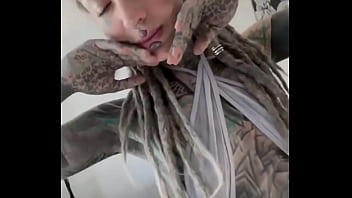 A short video of me in a sexy white outfit what's your go to color to feel confident #whiteoutfit #feelingsexy #c