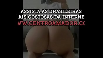 Meteu fundo na bucetinha