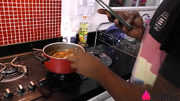 Jantar caseiro teve anal de sobremesa