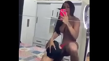 E isso que eu faço com os meus maiores fans você quer receber esse tratamento também amor