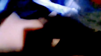 Chavita de escuela mexicana ¡la encontré solita y me la chingo ¡no aguante las ganas de romperle el calzoncito y llenarle su culito virgen delicioso real amateur y casero