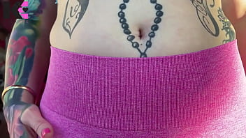 All you deserve for valentines day is my innie belly sunlit femdom finger fuck