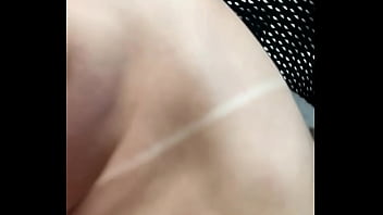 Comendo o cu da loirinha de férias na praia