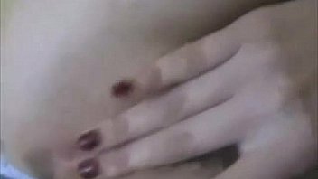 This blonde plugged herself