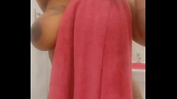 Hello du nouveau sur ma page arrive