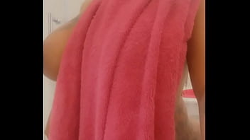 Hello du nouveau sur ma page arrive