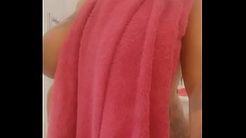 Hello du nouveau sur ma page arrive