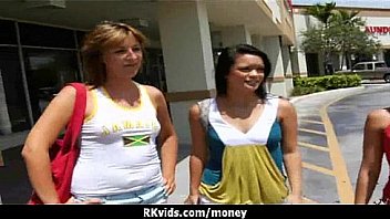 Amateur chick takes money for a fuck 13