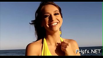 Sugary brunette sara enjoys that yummy sausage