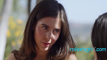 When lesbians are better with strapons