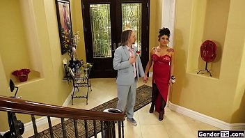 Latin Ts Beth Bell And Her Prom Date Come Home Really Early In The Morningshe Wants To Get Laidshe Sucks Him Off And Anal Rides His Cock thumbnail