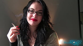 Casual smoking chat milf housewife smoke fetish vlog