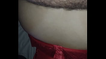 Hotwife peludinha quer que o marido soque gostoso na buceta ensopada