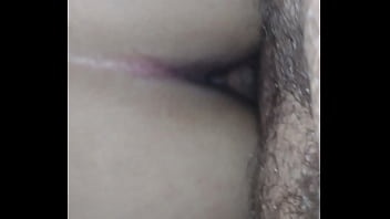 Hotwife peludinha quer que o marido soque gostoso na buceta ensopada