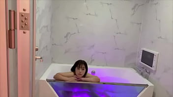 【女子大生のお風呂を覗き見】おっぱいとおまんこは念入りにいつも洗ってます