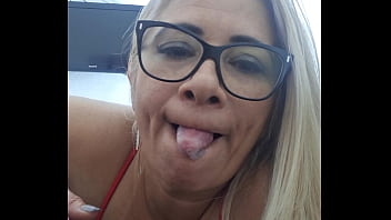 Estarei na quarta feira dia 27 08 25 às 18h30 no cine chupar todas as picas quero uns 20 machos no mínimo e os machos que comentaram nos vídeos de bukkake quero vocês todos