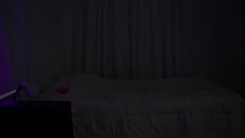 Beauiful colombian touching her pussy