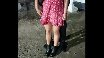 Latina puta se la mama al scream en halloween