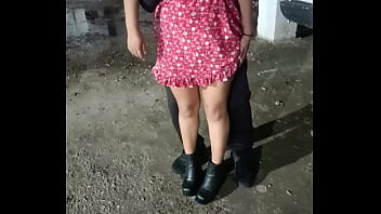 Latina puta se la mama al scream en halloween