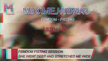 Mon cul s’est ouvert baveux dilaté sous son poing n’étais plus qu’un objet entre ses mains puissanteslil