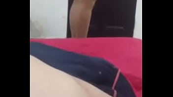 Modelando su culote con pantimedias