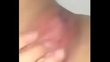 Chica tocandose para mi