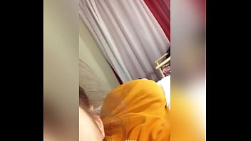 Petit twerk à l’hôtel