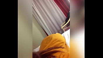 Petit twerk à l’hôtel