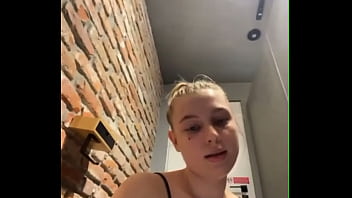 Hard fingering in the public