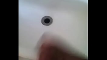 Venida en el lavamanos