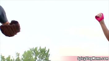 Cute irish chick gets a sporty fuck