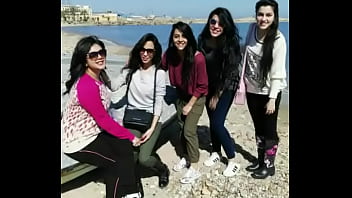 Nayira gharibbb hard pic