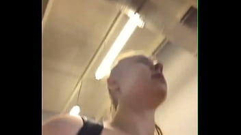 Natural tits bouncing so hot in gym