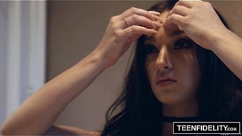 Teenfidelity 19 year old crystal rae hard fucking creampie